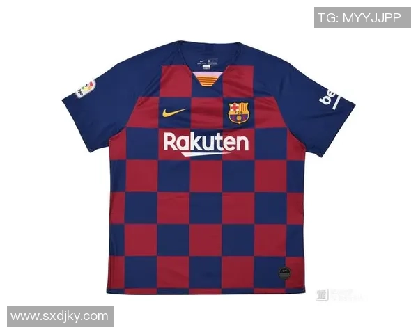 各大足球明星秋衣号的时尚潮流与运动风格解析 各大足球明星秋衣号的时尚潮流与运动风格解析